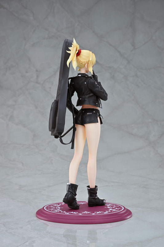 PREORDINE+ 08/2025 Fate/Apocrypha Red Saber (Mordred) Original Glasses Model Ver. 22 cm Statue 1/7