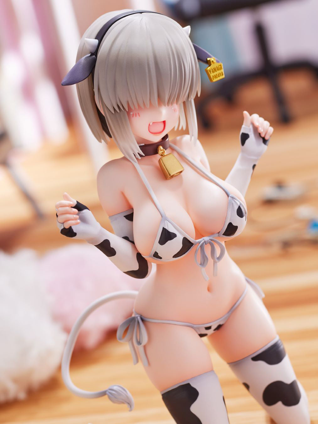 PREORDINE ESAURITO Uzaki-chan Wants to Hang Out! Double Yanagi Uzaki -Cow Pattern Bikini- 1/7 Figure