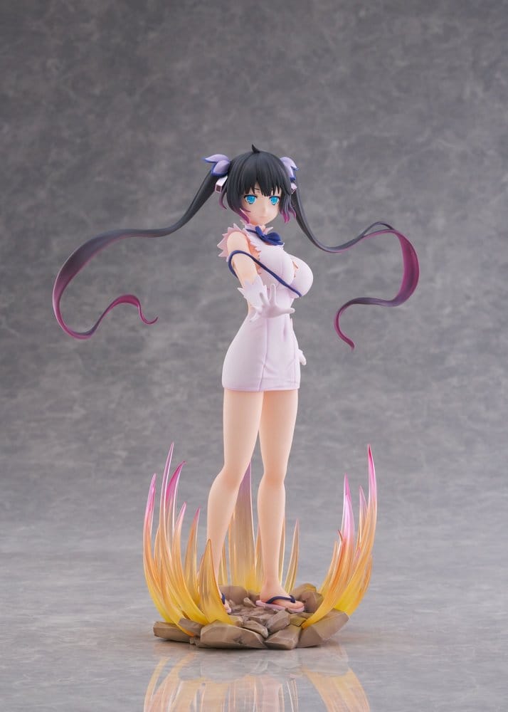 PREORDINE+ 08/2027 Is It Wrong to Try to Pick Up Girls in a Dungeon? V PVC Figure 1/7 Hestia Divinity Unleashed Ver. 24 cm