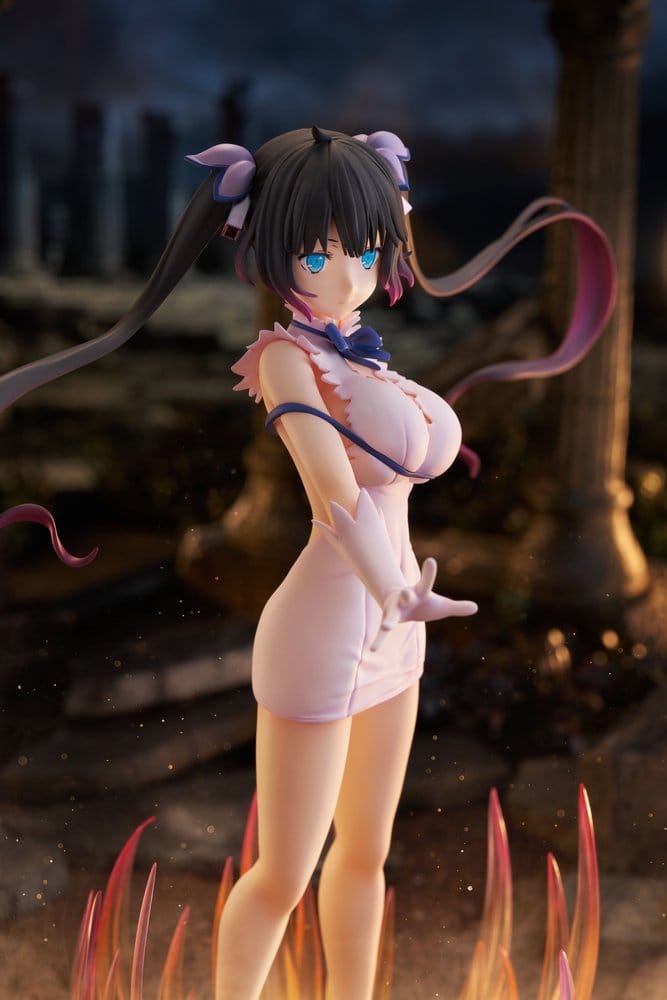 PREORDINE+ 08/2027 Is It Wrong to Try to Pick Up Girls in a Dungeon? V PVC Figure 1/7 Hestia Divinity Unleashed Ver. 24 cm