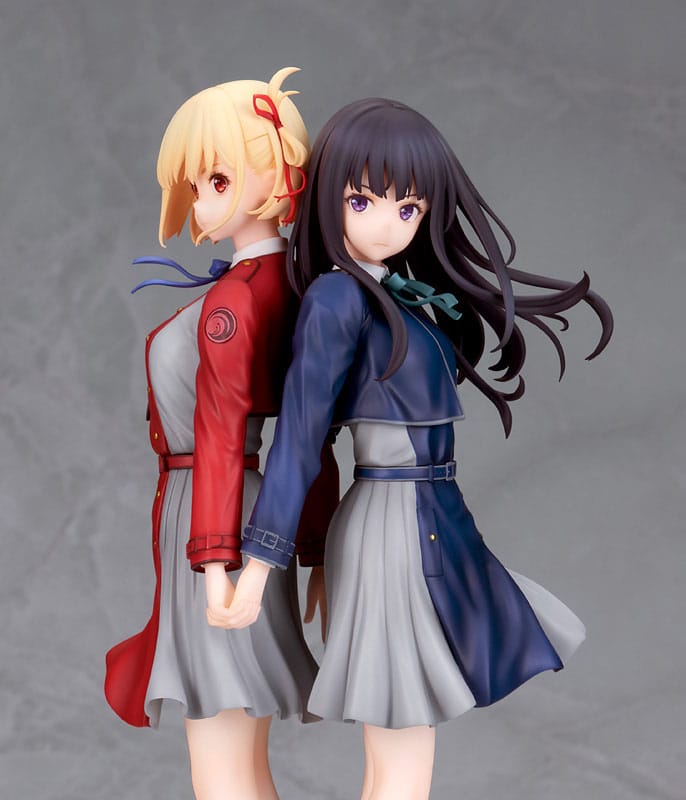 PREORDINE 04/2026 Lycoris Recoil PVC Statue 1/8 Chisato Nishikigi & Takina Inoue 30 cm (PREORDINE NON CANCELLABILE)