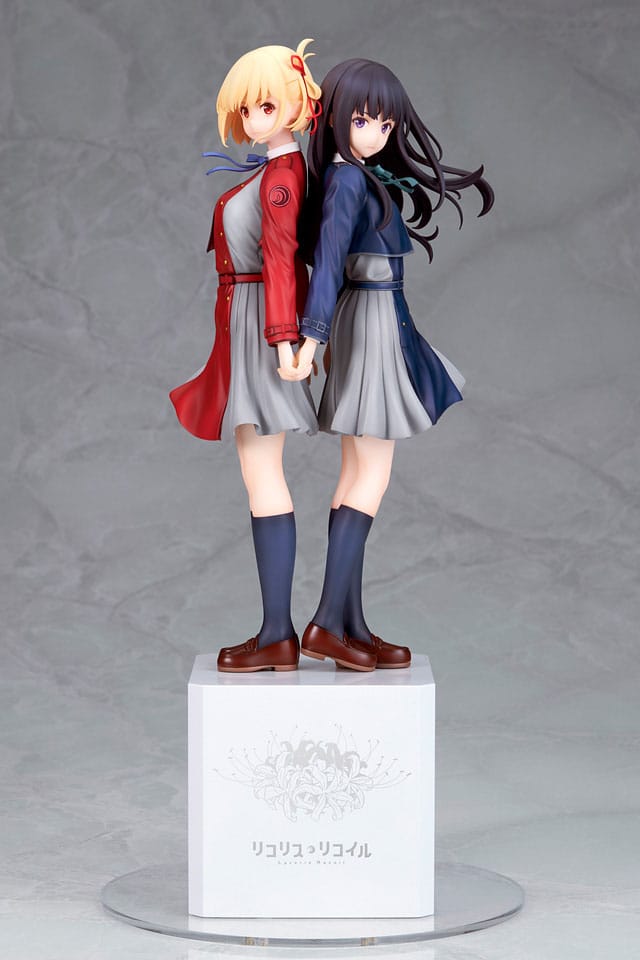PREORDINE 04/2026 Lycoris Recoil PVC Statue 1/8 Chisato Nishikigi & Takina Inoue 30 cm (PREORDINE NON CANCELLABILE)