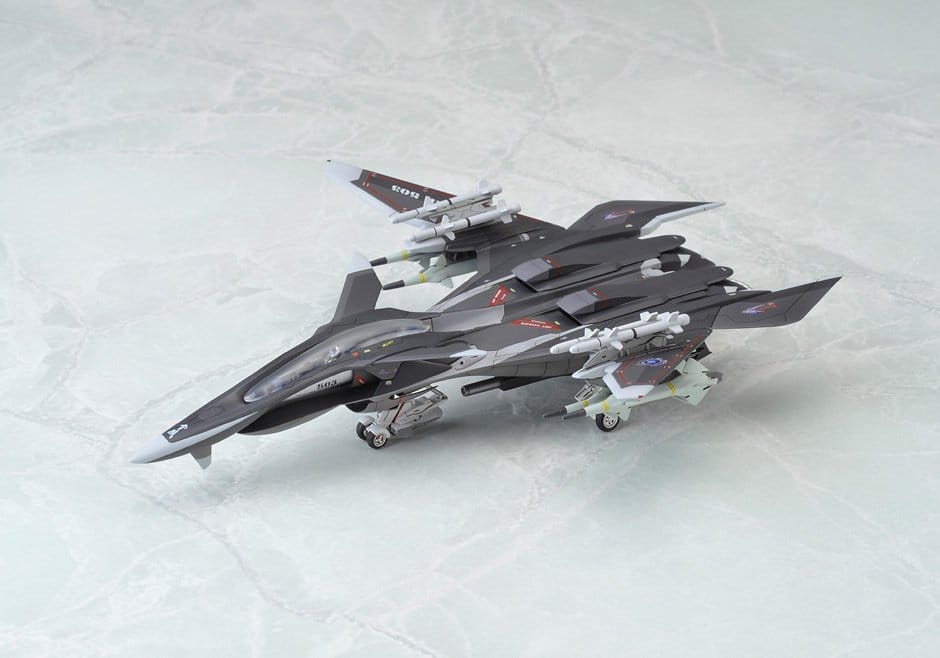PREORDINE+ 10/2027 Yukikaze Fairy Air Force Tactical Reconnaissance Model Kit 1/100 FFR-41MR Mave Yukikaze Renewal Ver. 19 cm