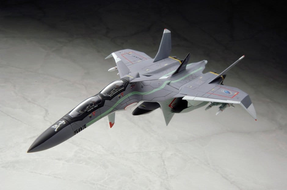 PREORDINE+ 11/2027 Yukikaze Fairy Air Force Tactical Reconnaissance Model Kit 1/100 FFR-31MR/D Super Sylph Yukikaze Renewal Ver. 22 cm