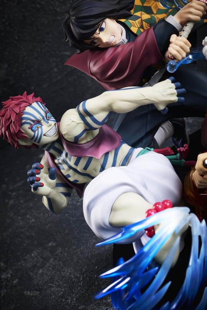 PREORDINE+ 07/2027 Demon Slayer: Kimetsu no Yaiba PVC Figure Tanjiro Kamado & Giyu Tomioka & Akaza 13 cm