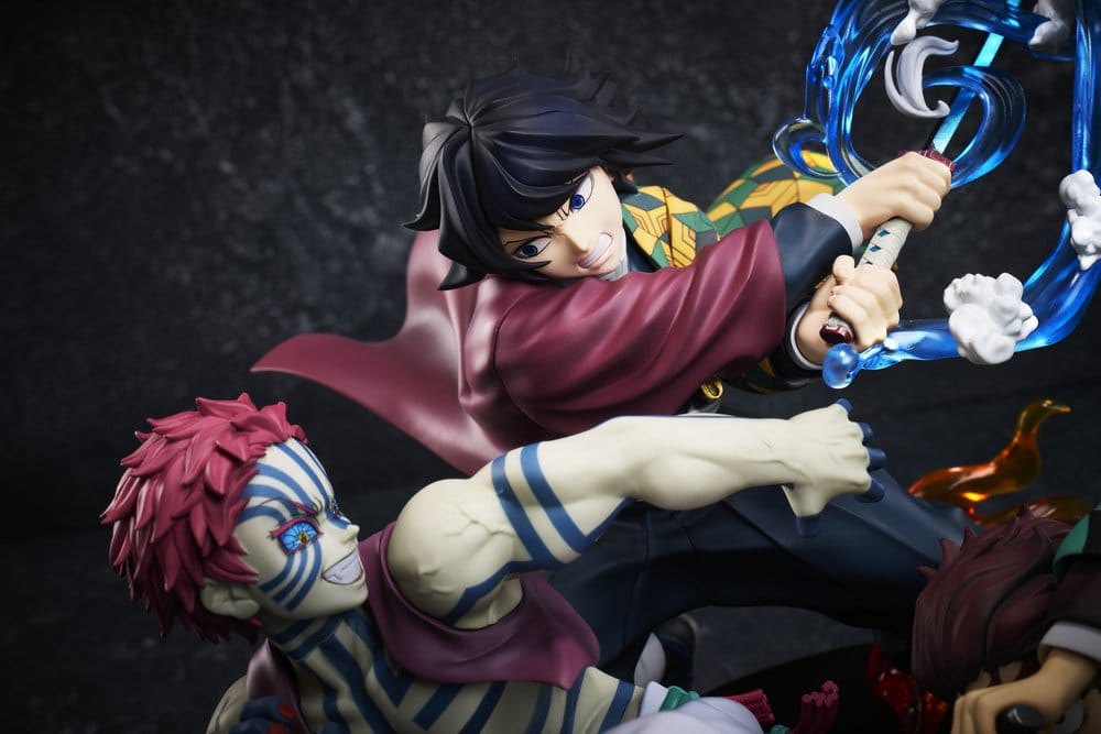 PREORDINE+ 07/2027 Demon Slayer: Kimetsu no Yaiba PVC Figure Tanjiro Kamado & Giyu Tomioka & Akaza 13 cm