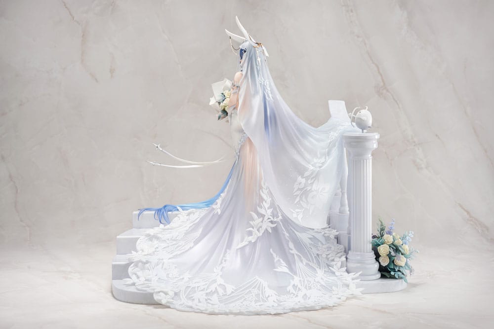 PREORDINE CHIUSO 03/2025 Azur Lane PVC Statue 1/7 New Jersey Snow-White Ceremony Ver. 35 cm (PREORDINE NON CANCELLABILE)