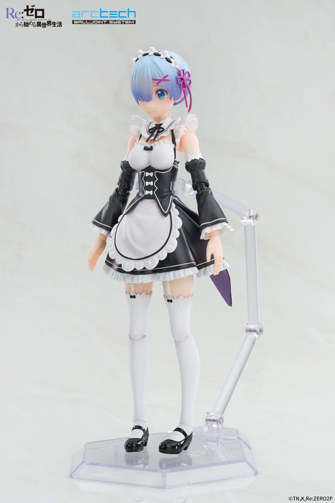 PREORDINE CHIUSO 12/2025 Re:Zero Starting Life in Another World Arctech Posable Series Action Figure 1/8 Rem 20 cm (PREORDINE NON CANCELLABILE)