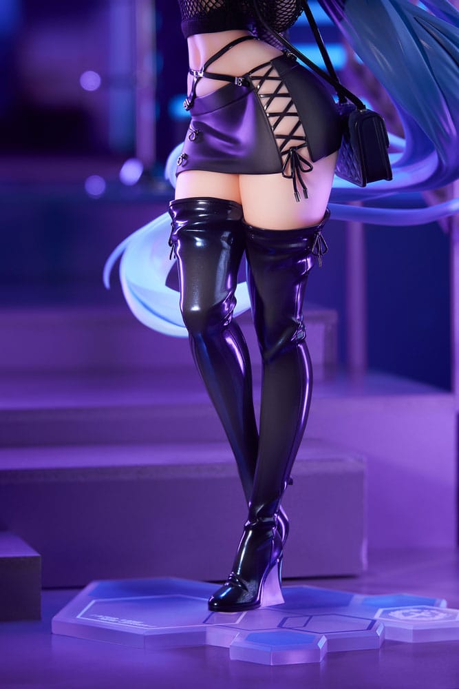 PREORDINE+ 03/2026 Azur Lane New Jersey Collaborated Illustration Ver. 30 cm Statue 1/7