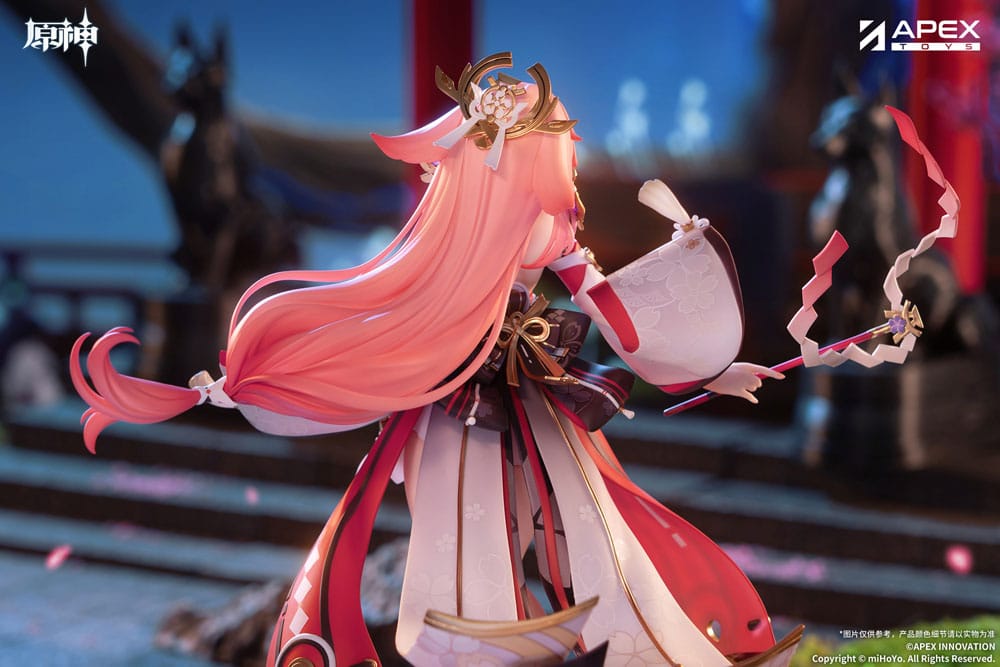 PREORDINE 08/2026 Genshin Impact PVC Statue 1/7 Yae Miko Astute Amusement Ver. 28 cm (PREORDINE NON CANCELLABILE)
