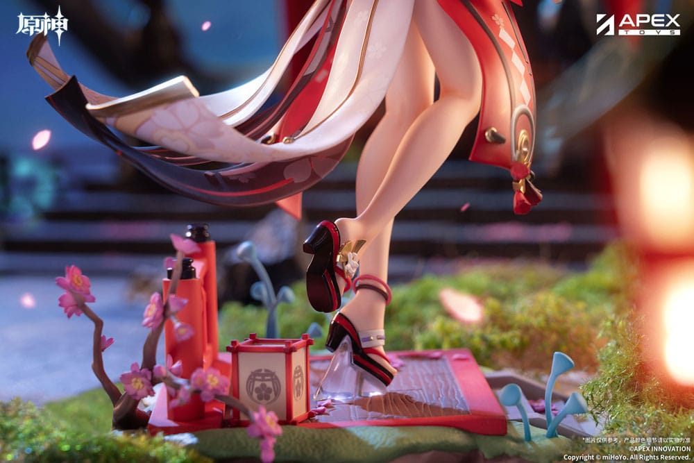 PREORDINE 08/2026 Genshin Impact PVC Statue 1/7 Yae Miko Astute Amusement Ver. 28 cm (PREORDINE NON CANCELLABILE)