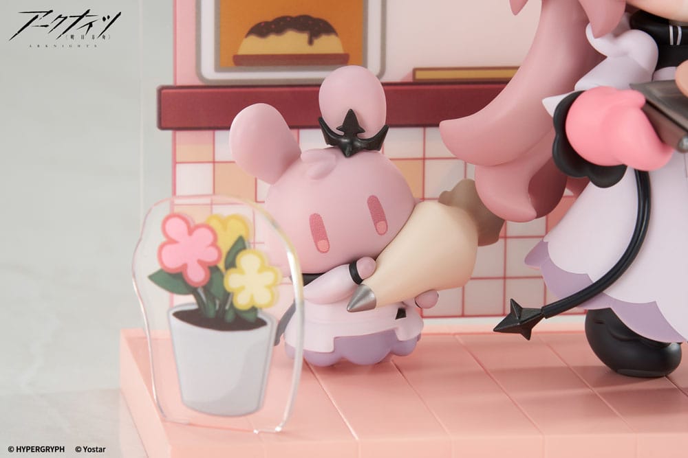 PREORDINE+ 05/2026 Arknights Would You Like A Dessert? Mini Series PVC Statue Civilight Eterna 11 cm