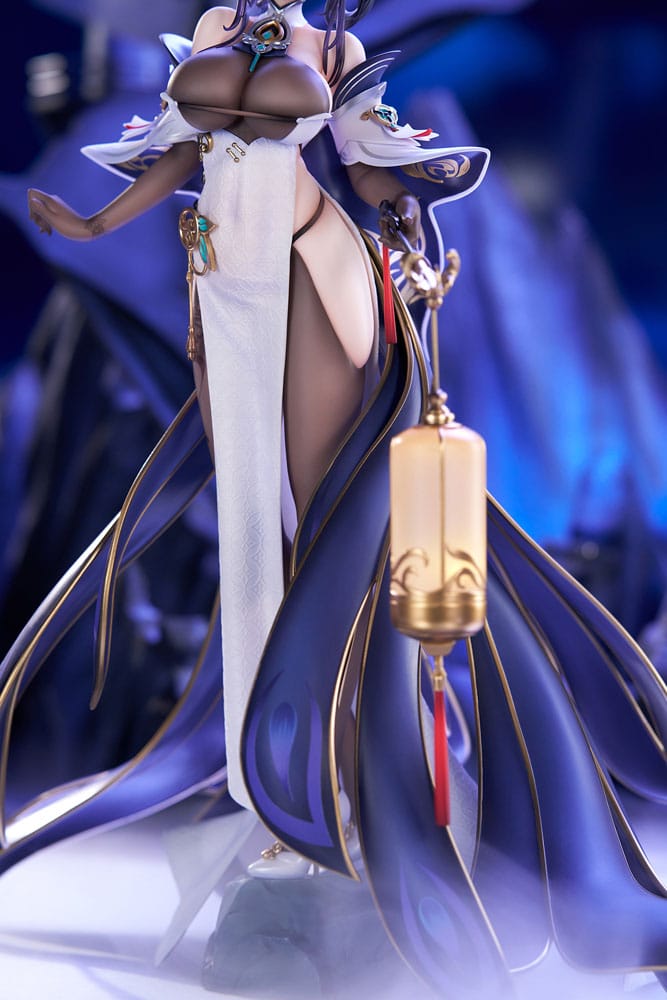 PREORDINE 10/2026 Azur Lane PVC Statue 1/7 Chen Hai Kai 31 cm (PREORDINE NON CANCELLABILE)