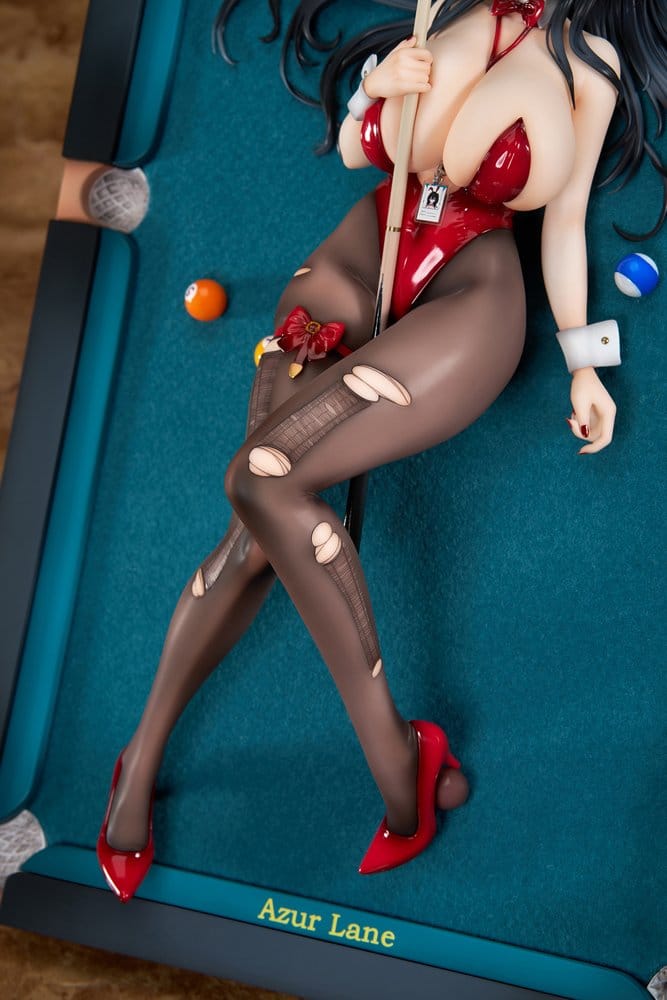 PREORDINE+ 04/2027 (NON CANCELLABILE) Azur Lane PVC Statue 1/7 Taihou Fun on the Baize Ver. 27 cm