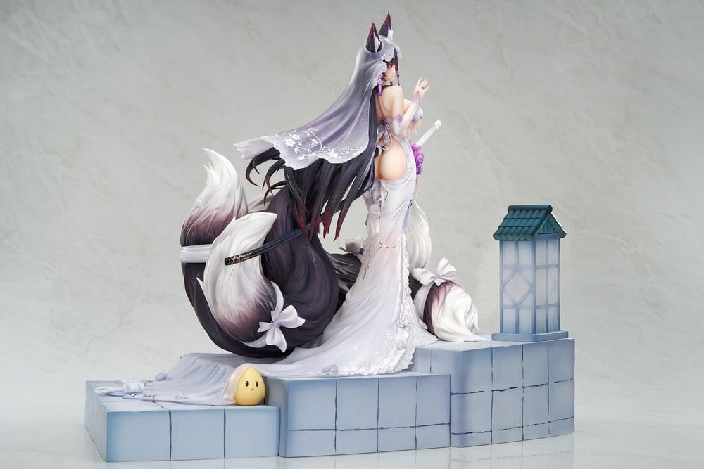 PREORDINE+ 03/2028 Azur Lane PVC Figure Musashi Purest Wisteria Ver. 36 cm