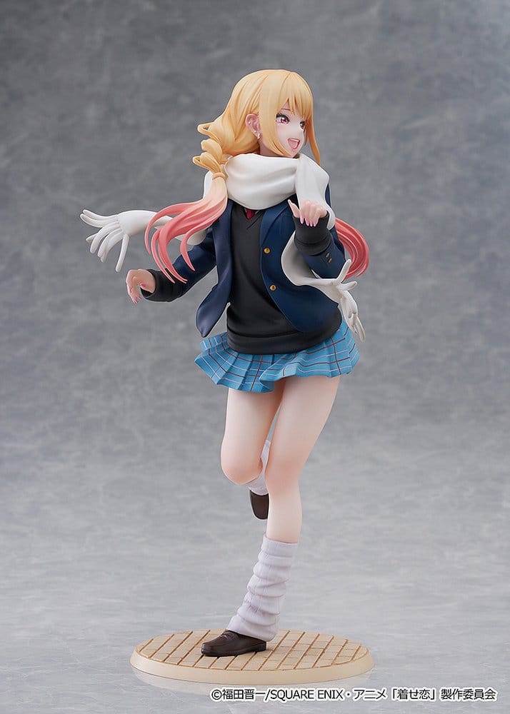 PREORDINE+ CHIUSO 03/2027 (NON CANCELLABILE) My Dress Up Darling Statue 1/7 Marin Kitagawa: Winter Uniform Ver. 23 cm