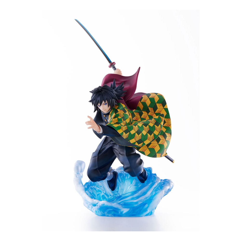 PREORDINE ESAURITO  Demon Slayer: Kimetsu no Yaiba Statue 1/8 Giyu Tomioka 27 cm