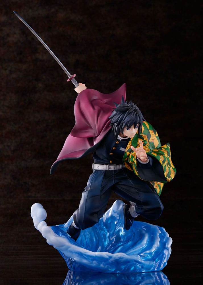 PREORDINE ESAURITO  Demon Slayer: Kimetsu no Yaiba Statue 1/8 Giyu Tomioka 27 cm