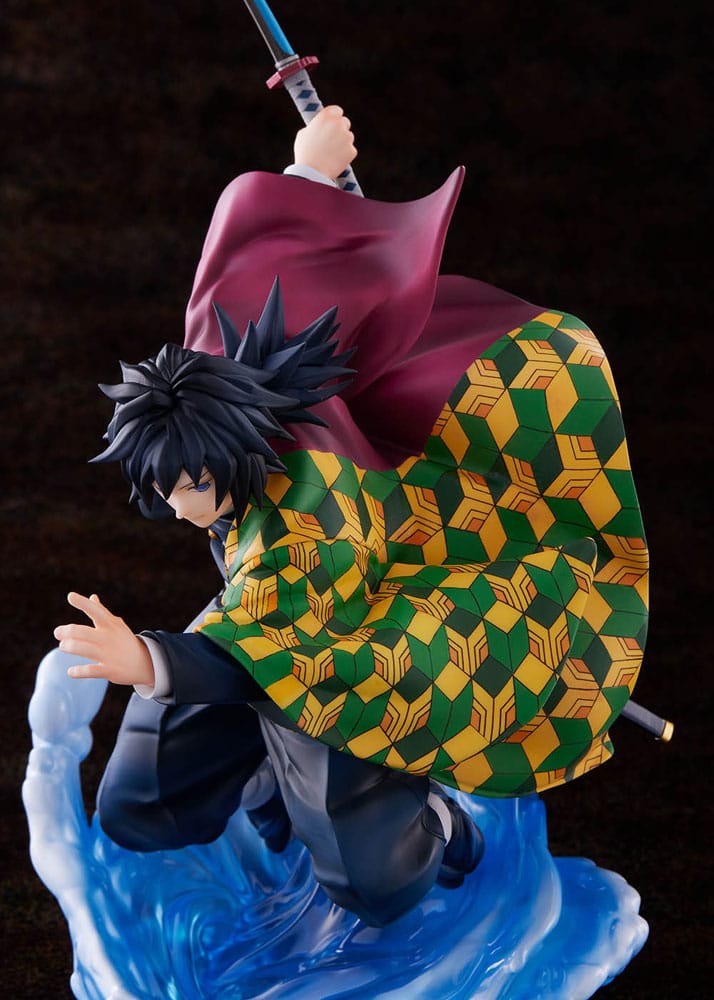 PREORDINE ESAURITO  Demon Slayer: Kimetsu no Yaiba Statue 1/8 Giyu Tomioka 27 cm
