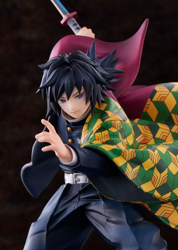 PREORDINE ESAURITO  Demon Slayer: Kimetsu no Yaiba Statue 1/8 Giyu Tomioka 27 cm