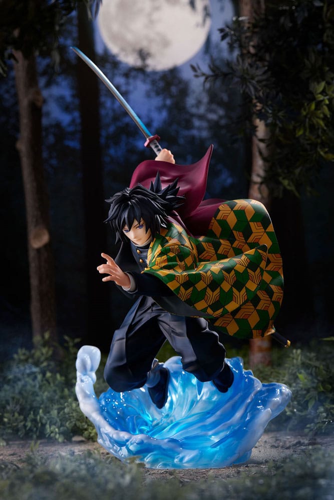 PREORDINE ESAURITO  Demon Slayer: Kimetsu no Yaiba Statue 1/8 Giyu Tomioka 27 cm