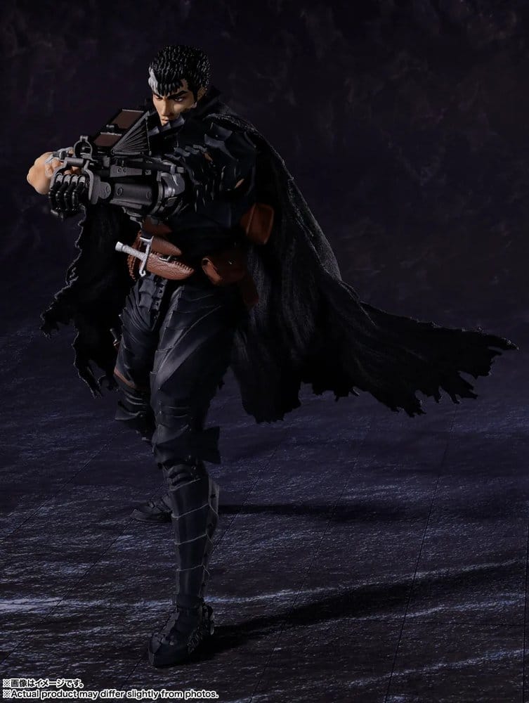 PREORDINE+ 04/2027 Berserk S.H.Figuarts Action Figure Guts (Berserker Armor) 16 cm