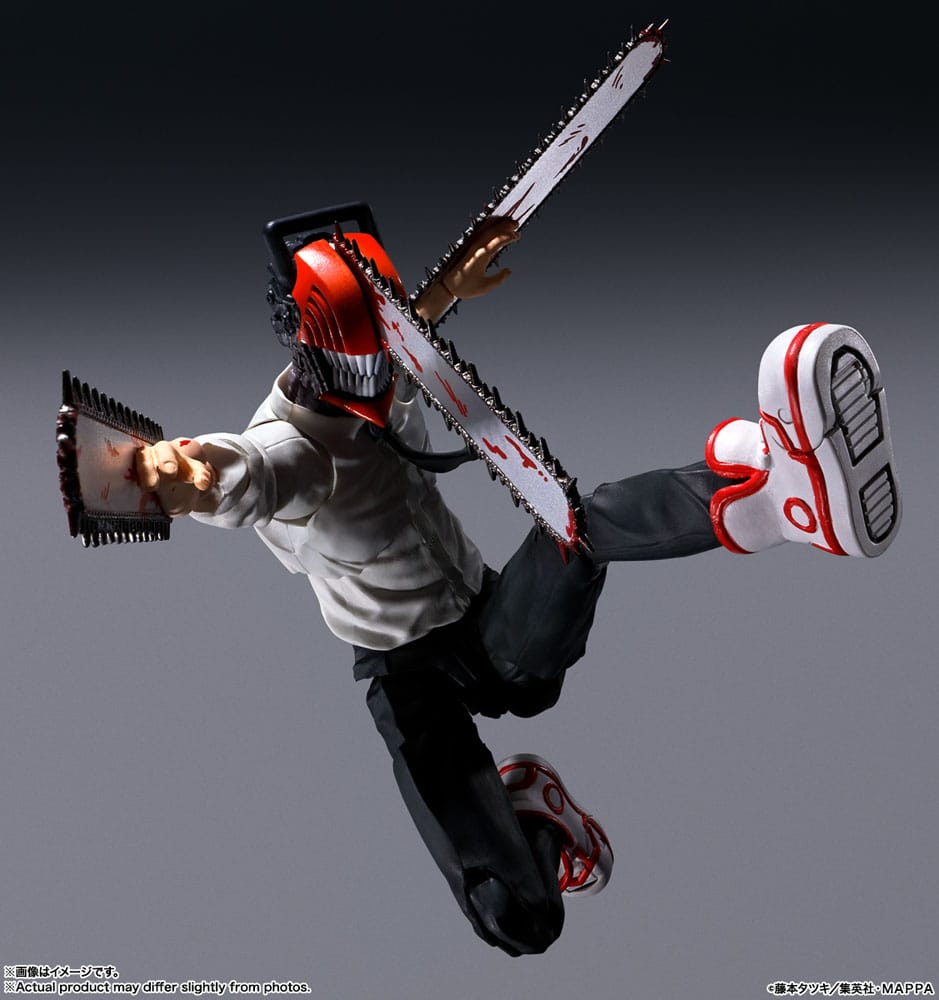 PREORDINE+ CHIUSO 01/2027 Chainsaw Man S.H. Figuarts Action Figure Chainsaw Man 15 cm