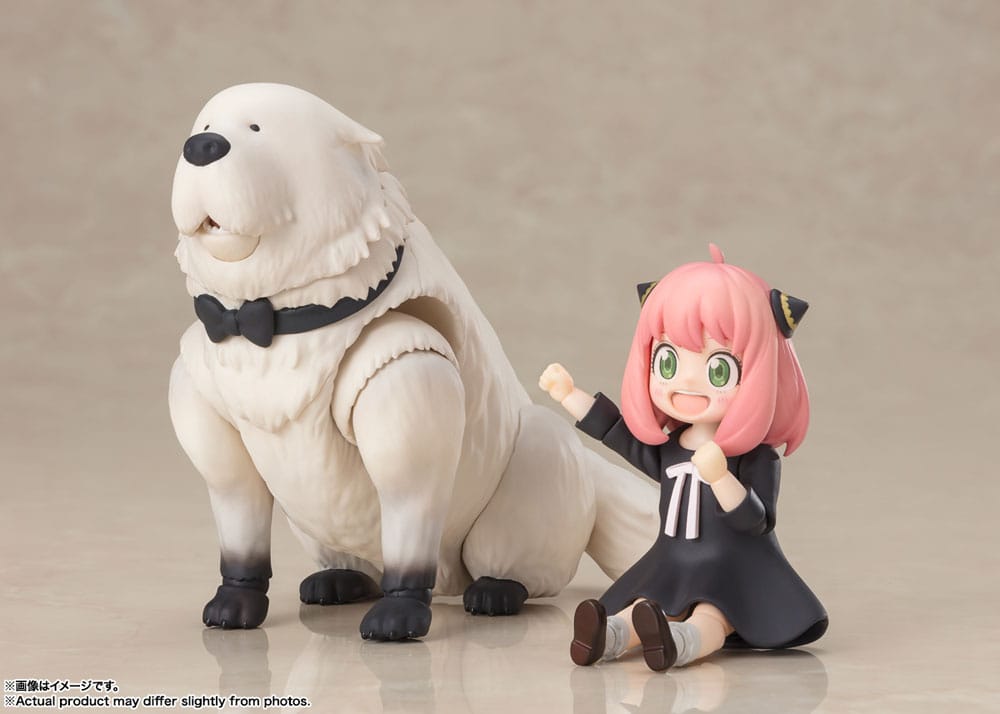 PREORDINE ESAURITO  Spy x Family S.H. Figuarts Action Figure Bond Forger with Anya 12 cm