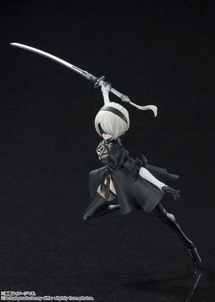 PREORDINE ESAURITO  NieR: Automata S.H. Figuarts Action Figure 2B 15 cm