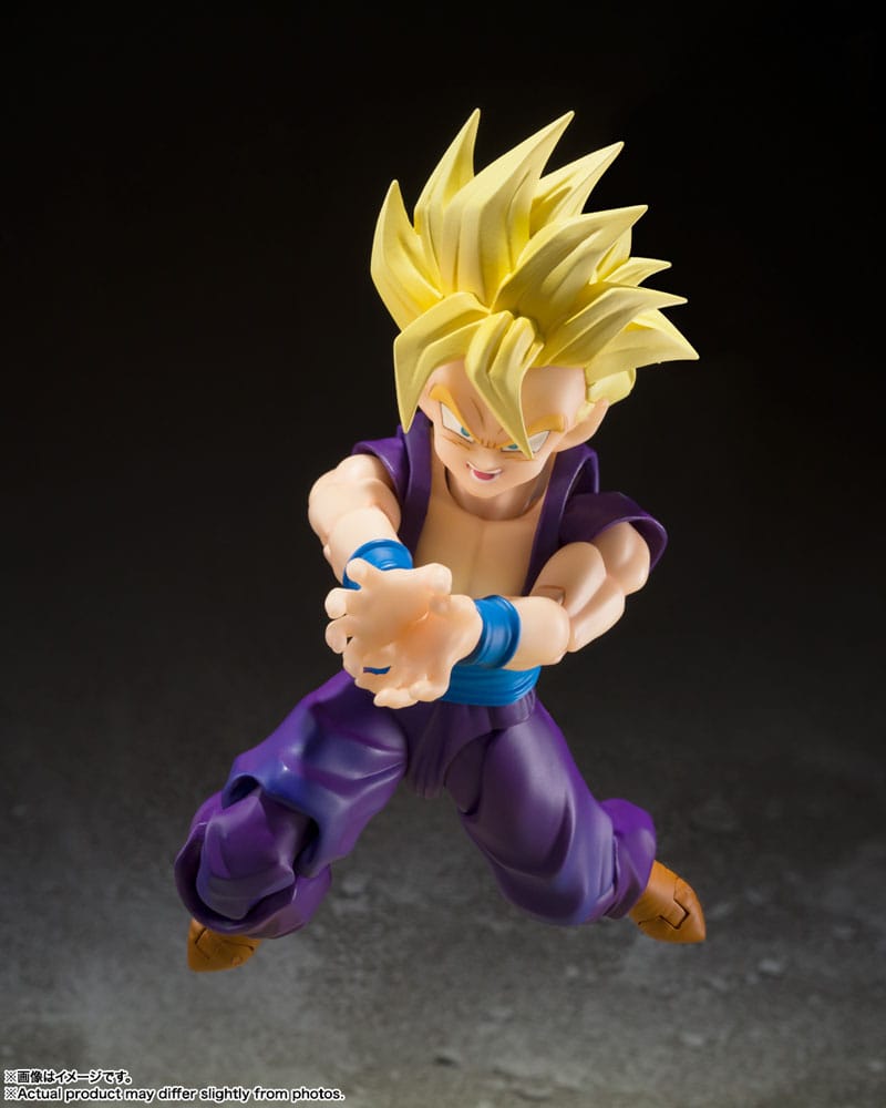 PREORDINE ESAURITO  Dragon Ball Z S.H. Figuarts Action Figure Super Saiyan Son Gohan - The Warrior Who Surpassed Goku 11 cm