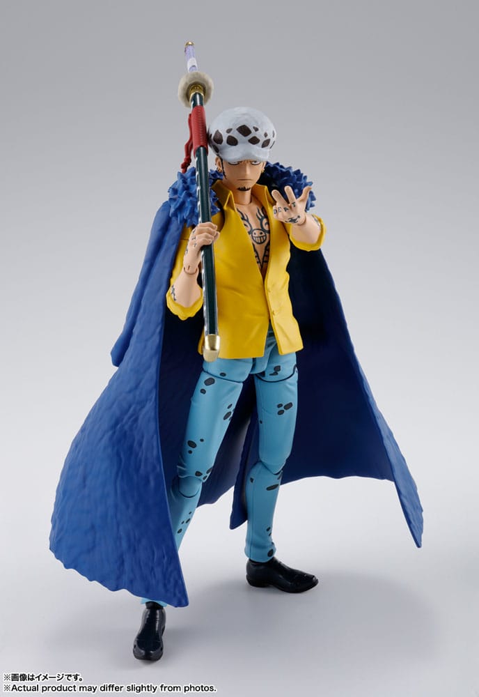 PREORDINE ESAURITO One Piece S.H. Figuarts Action Figure Trafalgar Law -The Raid on Onigashima- 16 cm