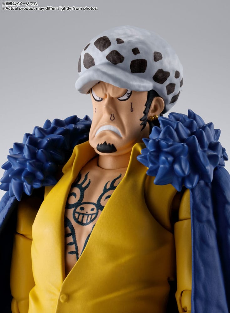 PREORDINE ESAURITO One Piece S.H. Figuarts Action Figure Trafalgar Law -The Raid on Onigashima- 16 cm