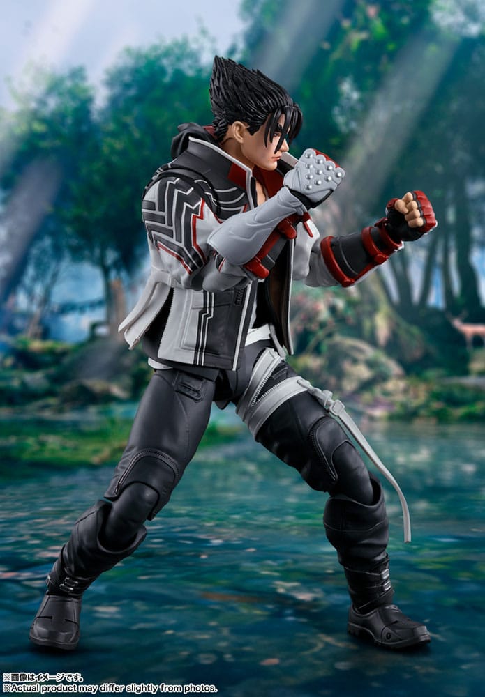 PREORDINE ESAURITO Tekken S.H. Figuarts Action Figure Jin Kazama (Tekken 8) 15 cm