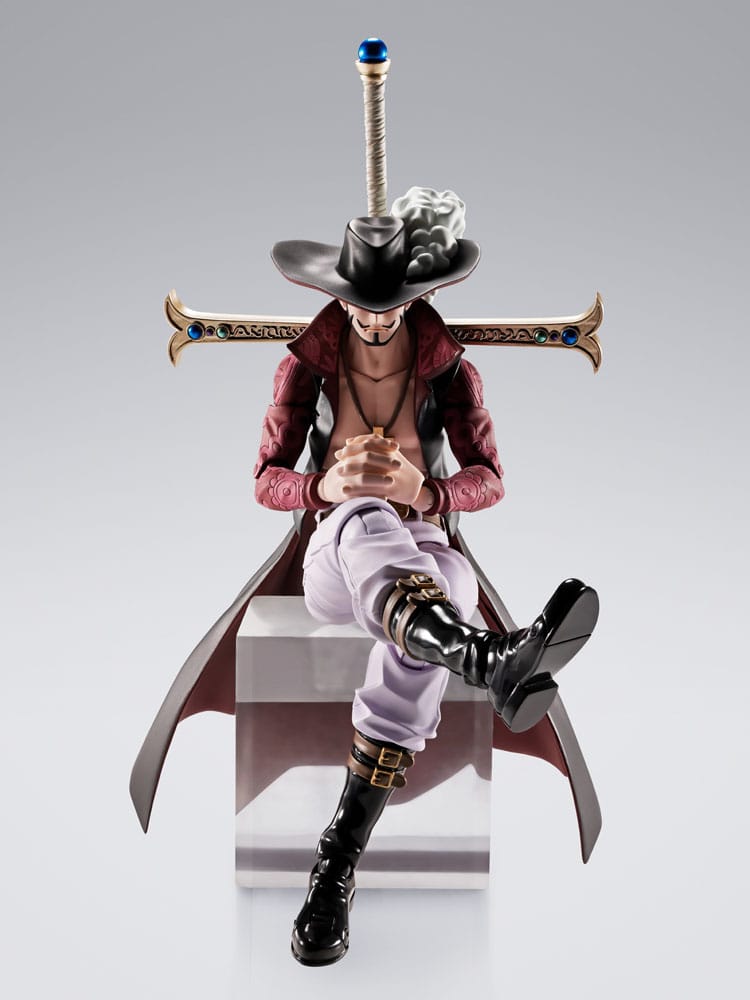 PREORDER+ 03/2026 One Piece SHFiguarts Action Figure Dracule Mihawk Hawkeye 17 cm