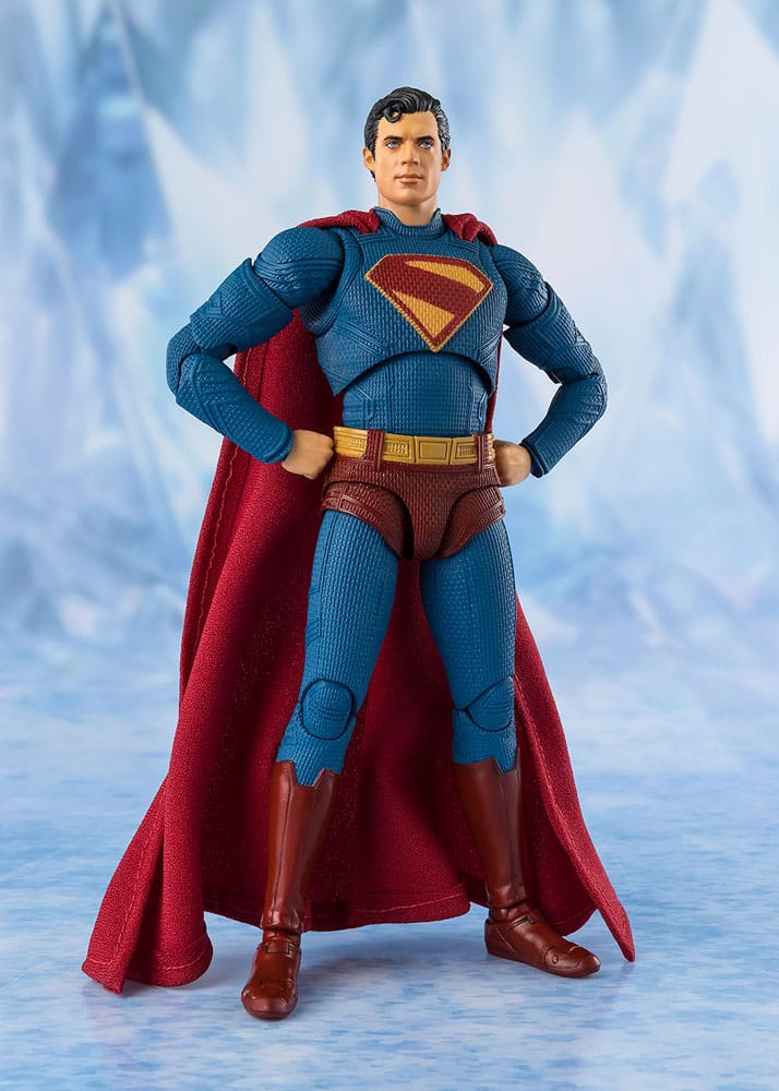 SU ORDINAZIONE Superman 2025 S.H.Figuarts Action Figure Superman 16 cm      