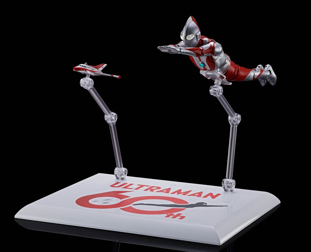 SU ORDINAZIONE Ultraman Series S.H.Figuarts Action Figure Ultraman 60th anniversary Edition 15 cm     