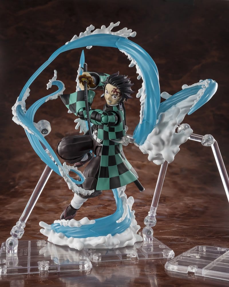 PREORDINE+ 01/2027 Demon Slayer: Kimetsu no Yaiba S.H. Figuarts Accessory Set Tanjiro Kamado & Giyu Tomioka Water Breathing Option Parts Set