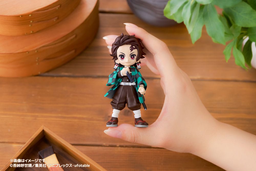 SU ORDINAZIONE Demon Slayer: Kimetsu no Yaiba PalVerse PVC Figures 9 cm Assortment (6)
