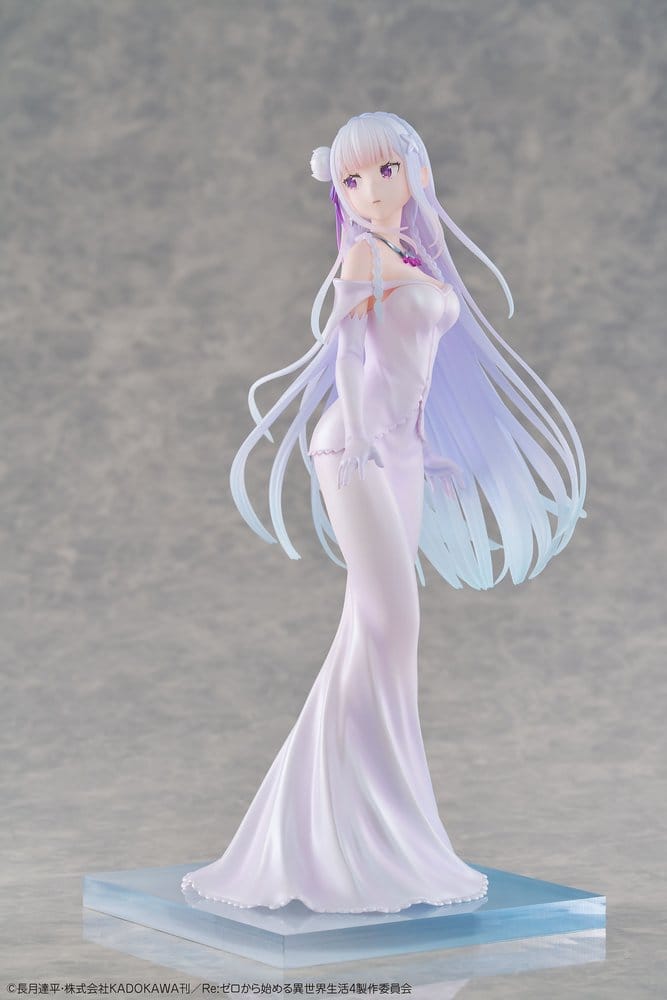 PREORDINE+ 10/2027 Re:ZERO -Starting Life in Another World- PVC Figure 1/7 Emilia Wedding dress Ver. 24 cm