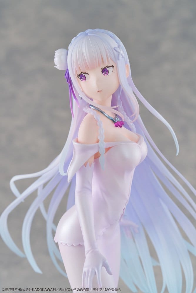 PREORDINE+ 10/2027 Re:ZERO -Starting Life in Another World- PVC Figure 1/7 Emilia Wedding dress Ver. 24 cm