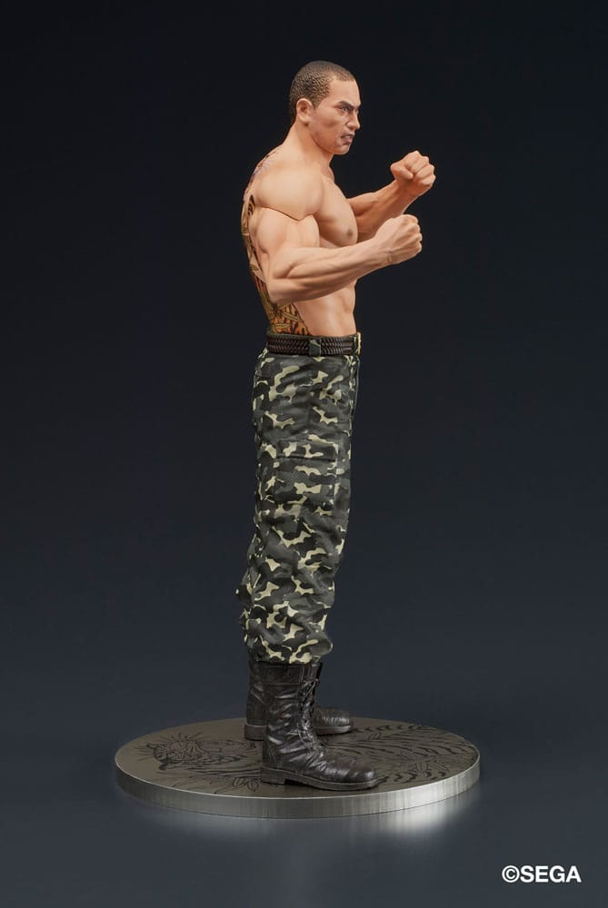 SU ORDINAZIONE Yakuza: Like a Dragon Digsta PVC Statue Taiga Saejima Battle Style Ver. 18 cm  