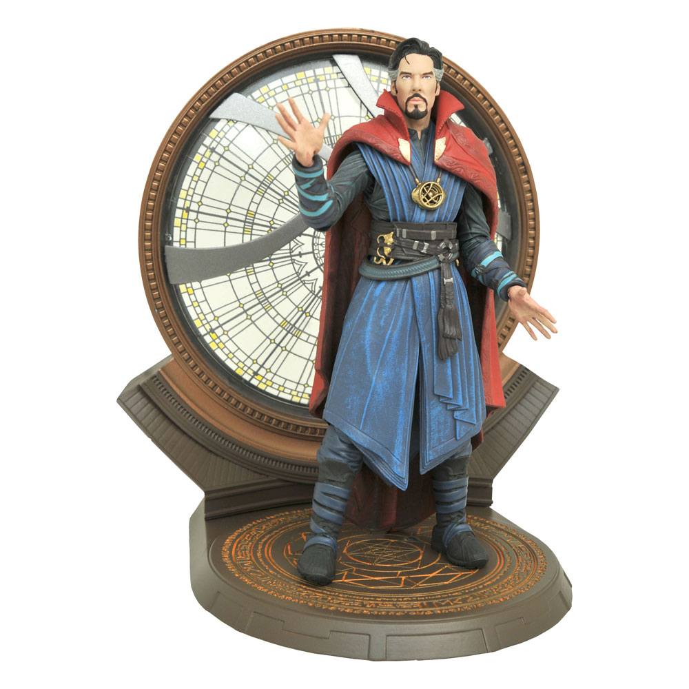 SU ORDINAZIONE Doctor Strange in the Multiverse of Madness Marvel Select Action Figure Dr. Strange 18 cm