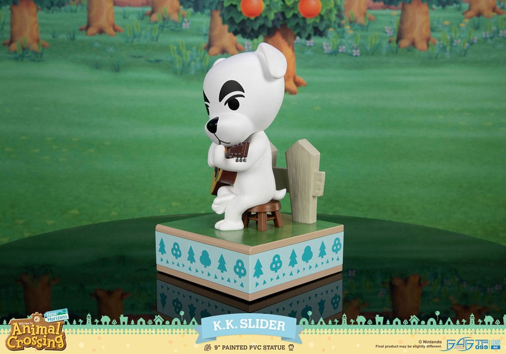 PREORDINE 09/2025 Animal Crossing: New Horizons Statue K.K. Slider 22 cm (PREORDINE NON CANCELLABILE)