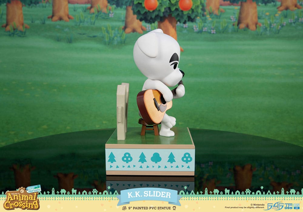 PREORDINE 09/2025 Animal Crossing: New Horizons Statue K.K. Slider 22 cm (PREORDINE NON CANCELLABILE)