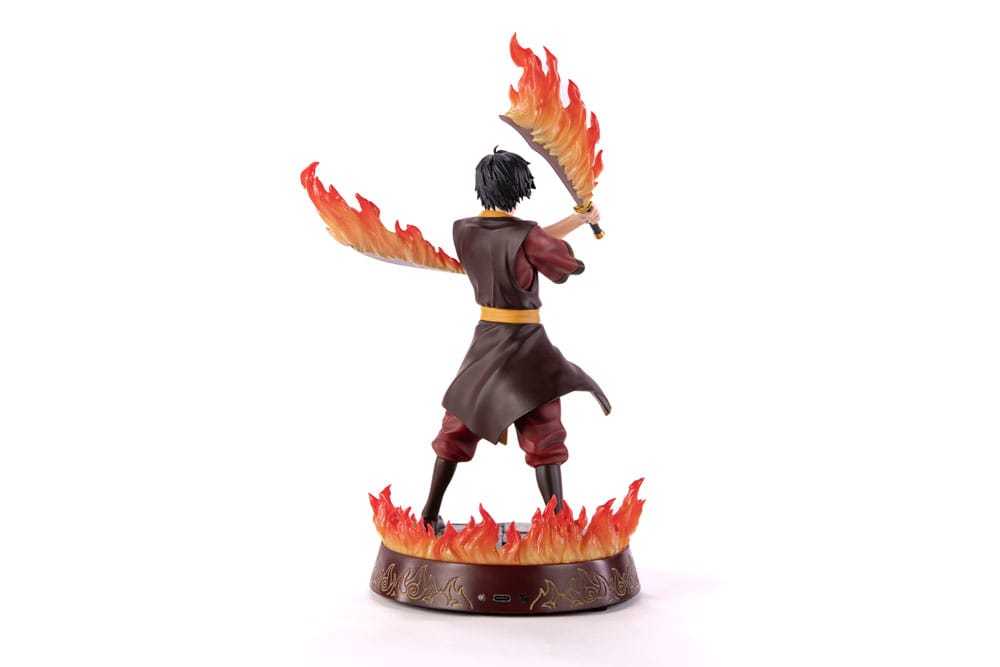 PREORDINE 06/2026 Avatar: The Last Airbender Statue Zuko 32 cm  (PREORDINE NON CANCELLABILE)