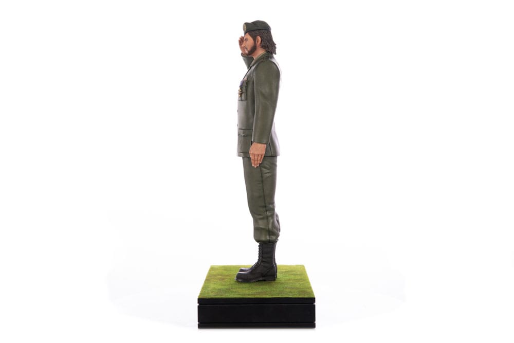 PREORDINE CHIUSO 12/2025 Metal Gear Solid 3: Snake Eater Statue 1/4 Big Boss Requiem 55 cm (PREORDINE NON CANCELLABILE)