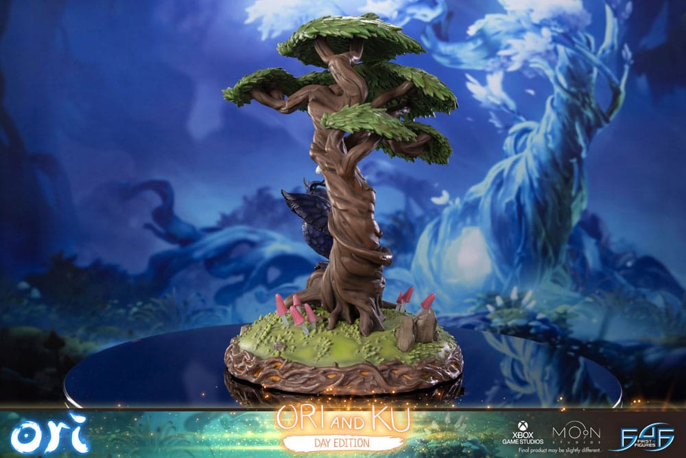 PREORDINE 06/2026 Ori and the Will of the Wisps Statue Ori and Ku Day Ver. 38 cm  (PREORDINE NON CANCELLABILE)