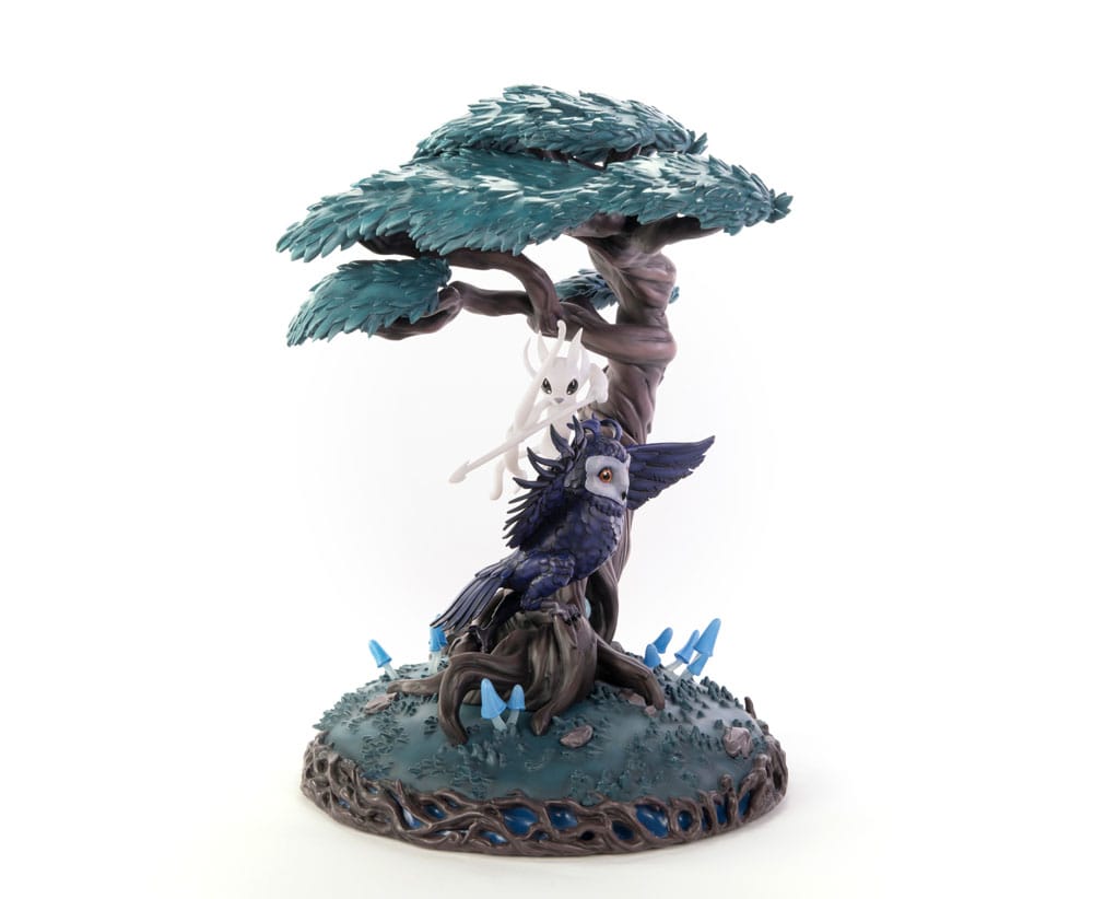 PREORDINE 06/2026 Ori and the Will of the Wisps Statue Ori and Ku Night Ver. 38 cm  (PREORDINE NON CANCELLABILE)