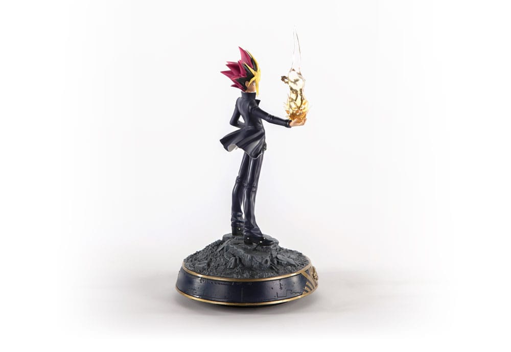PREORDINE 06/2026 Yu-Gi-Oh! Statue Yami Yugi 31 cm (PREORDINE NON CANCELLABILE)