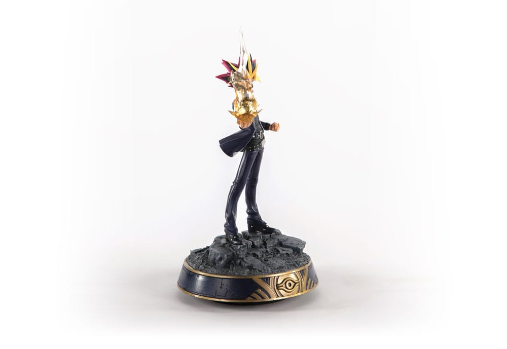 PREORDINE 06/2026 Yu-Gi-Oh! Statue Yami Yugi 31 cm (PREORDINE NON CANCELLABILE)